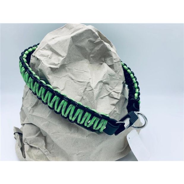 Sprenger Paracord Halsband mit ClickLock Verschluss 35 cm Grün